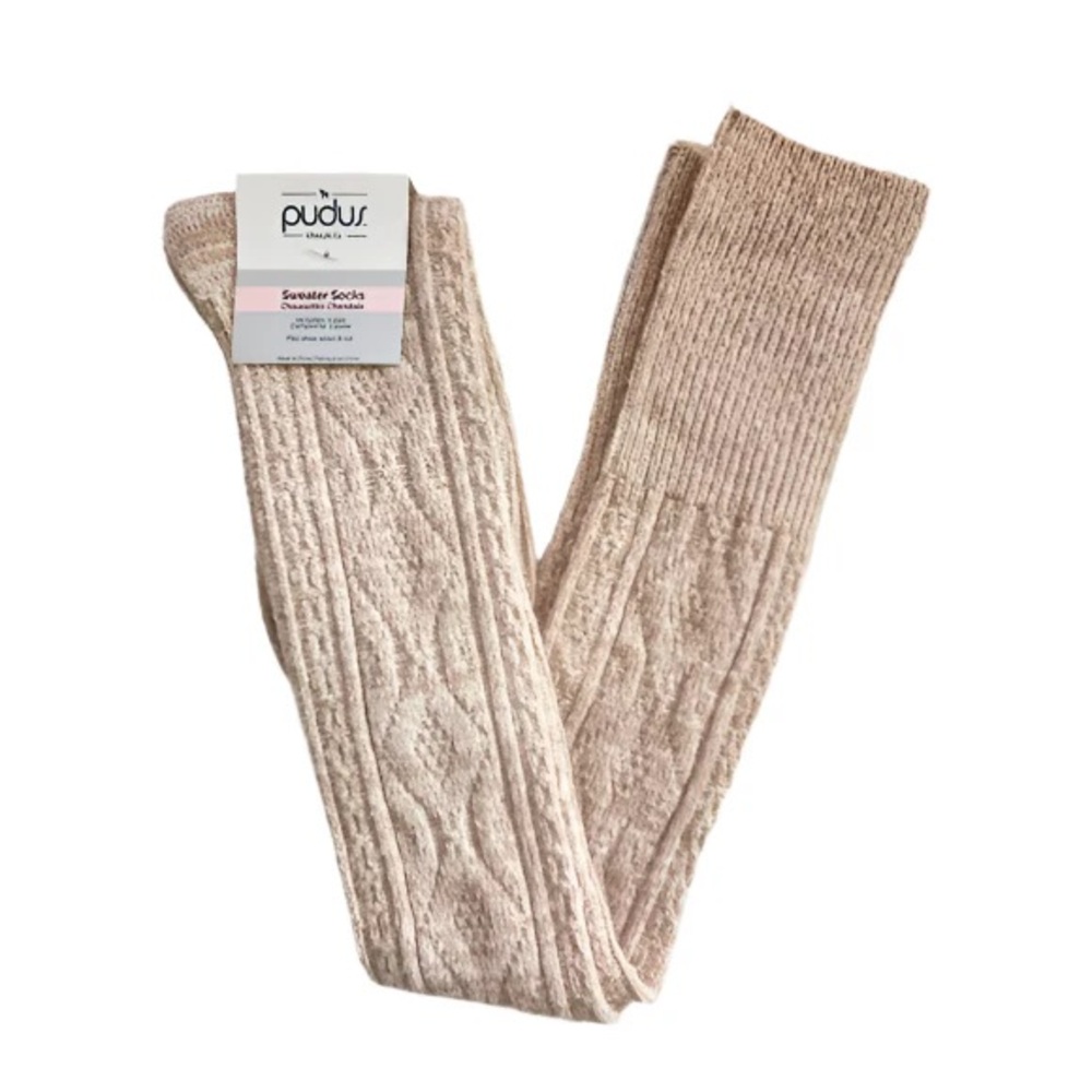 NWT Pudus sweater socks, shoe size 6 to 10 cream, beige tan new with tags